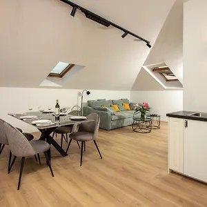  Apartman Beachside Attico