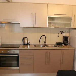  Apartman Kikaso - Near Mall Of Split, Free Parking
